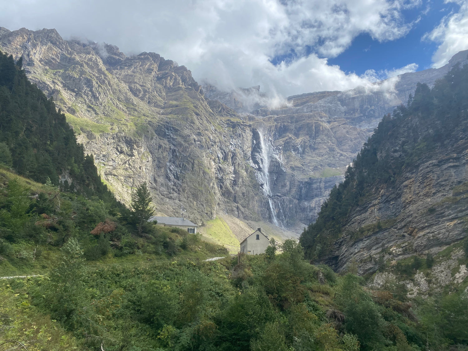 Bespoke trekking holidays in the French Pyrenees